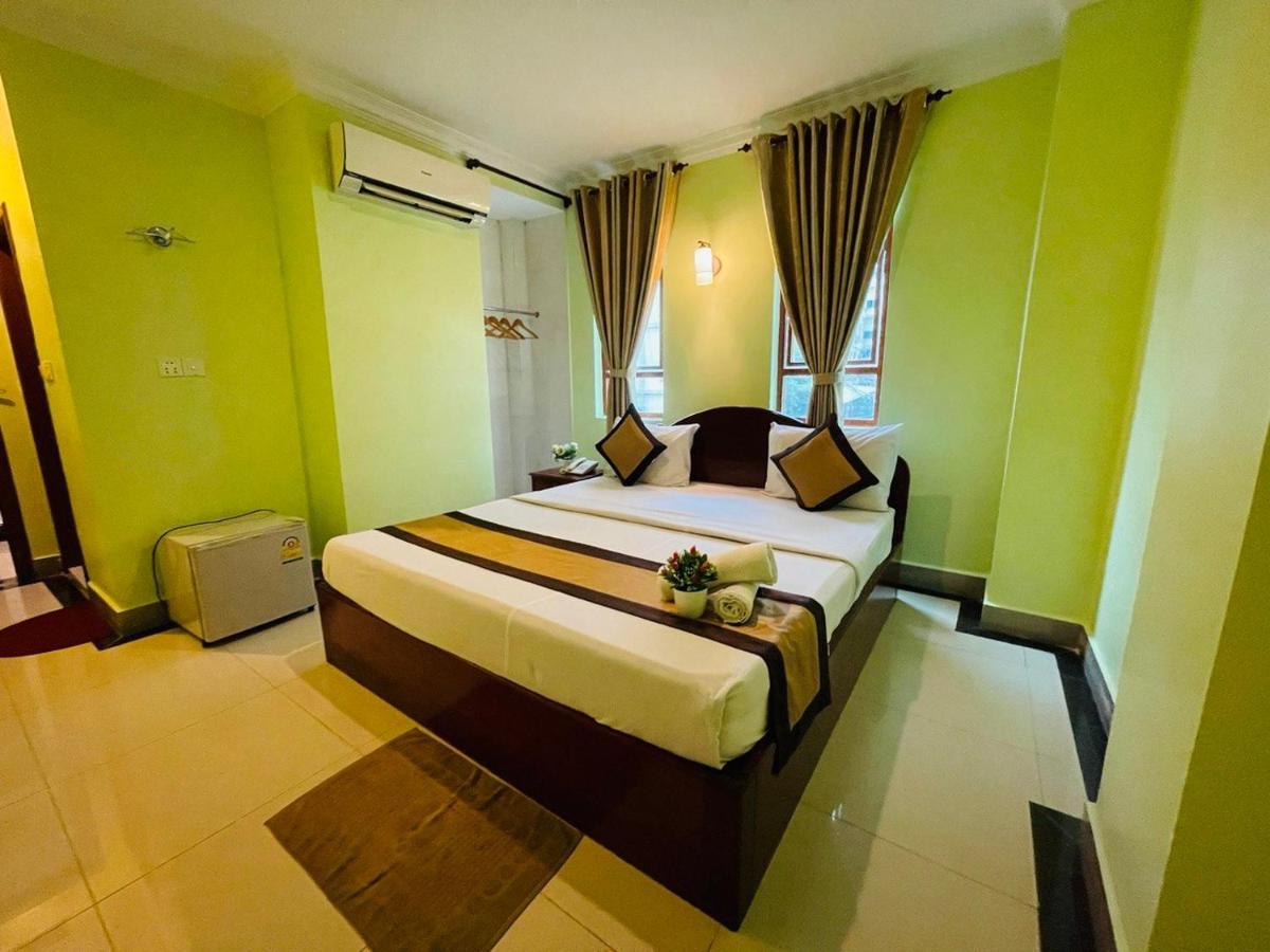 Spean Meas Hotel Phnom Penh Exterior photo